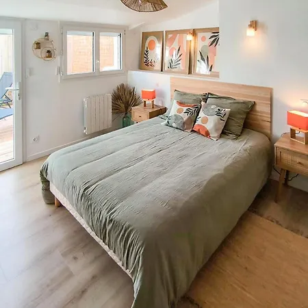 Ferienhaus In La Presqu' With Wifi